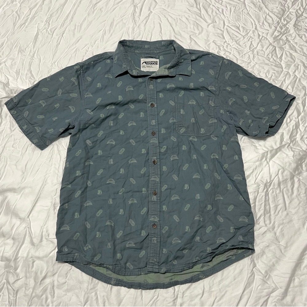 Mountain Khakis Men’s Large Shirt Gray Button Up Camper Print Cotton Outdoor